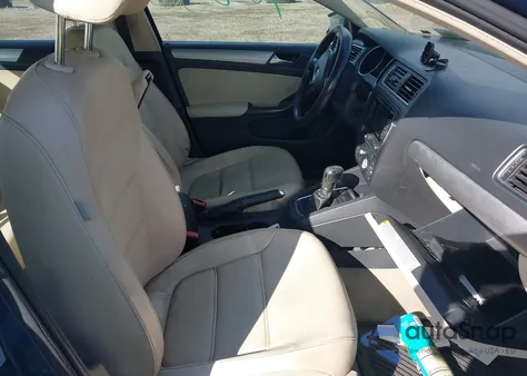 2015 Volkswagen Jetta 1.8T Se from USA, damaged, VIN 3VWD17AJ6FM357457